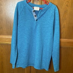 Boys Size M 8/10 Cat & Jack long sleeved shirt
